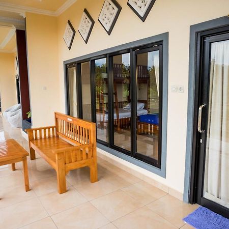 Summer Guesthouse Lovina Luaran gambar