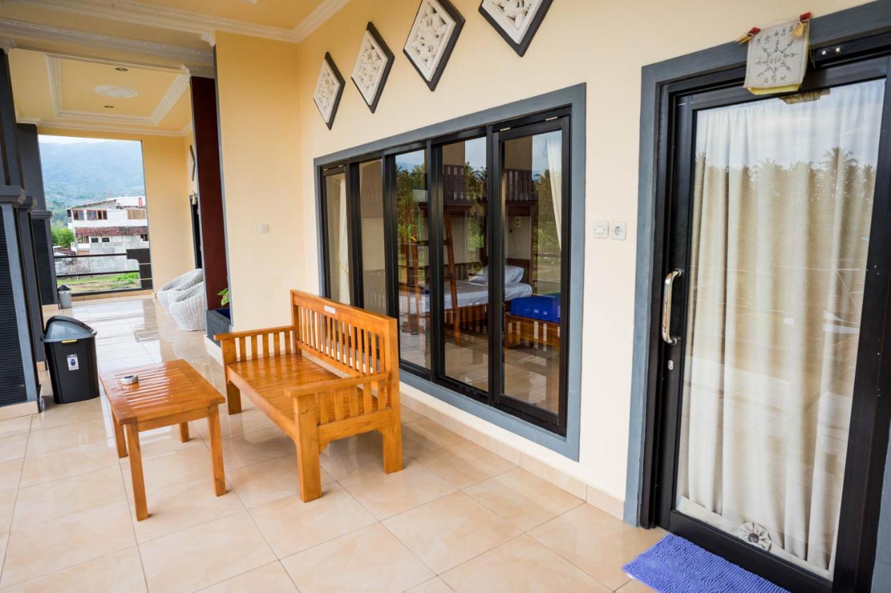 Summer Guesthouse Lovina Luaran gambar