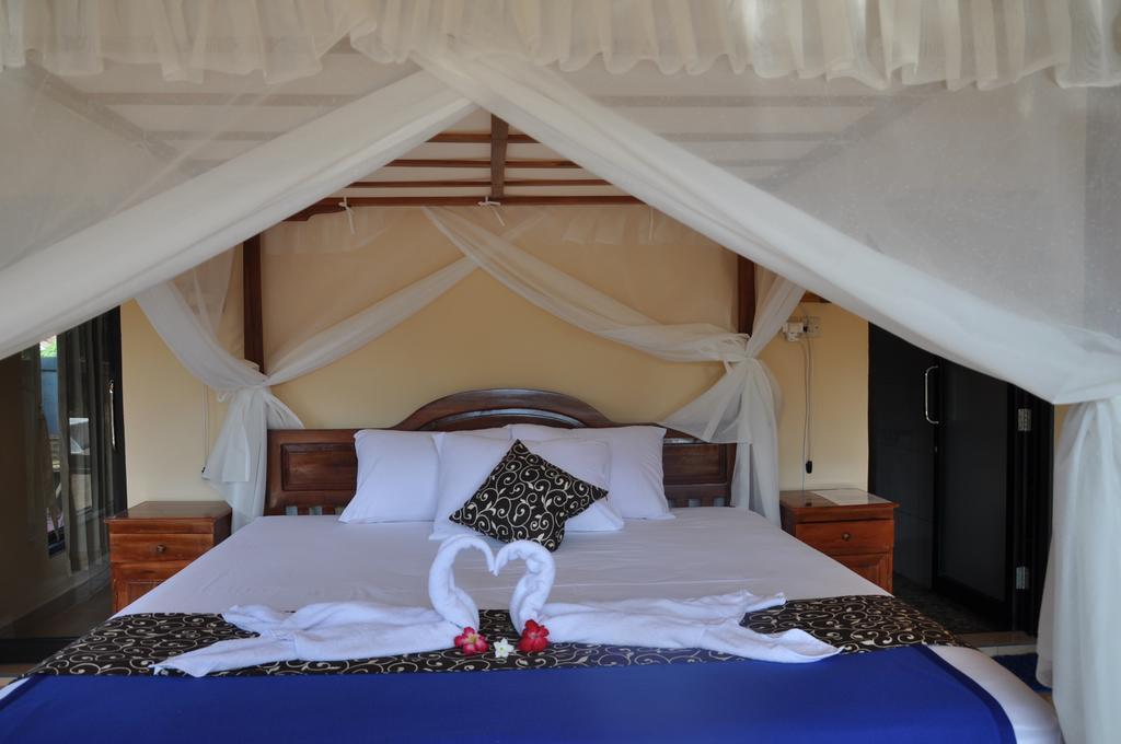 Summer Guesthouse Lovina Luaran gambar