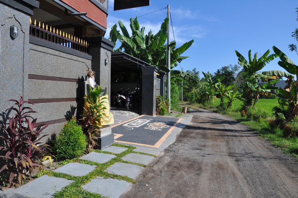 Summer Guesthouse Lovina Luaran gambar